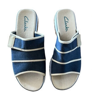 Clarks Women’s Sandals Slides Blue Tan Canvas Hook Loop Closure Size 9M
